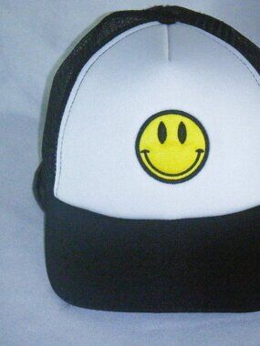 Happy emoji Trucker hat